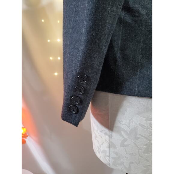 Lauren Ralph Lauren Vintage 90s Pinstripe Wool Gray Blazer Jacket Womens Size 4P - Picture 5 of 13